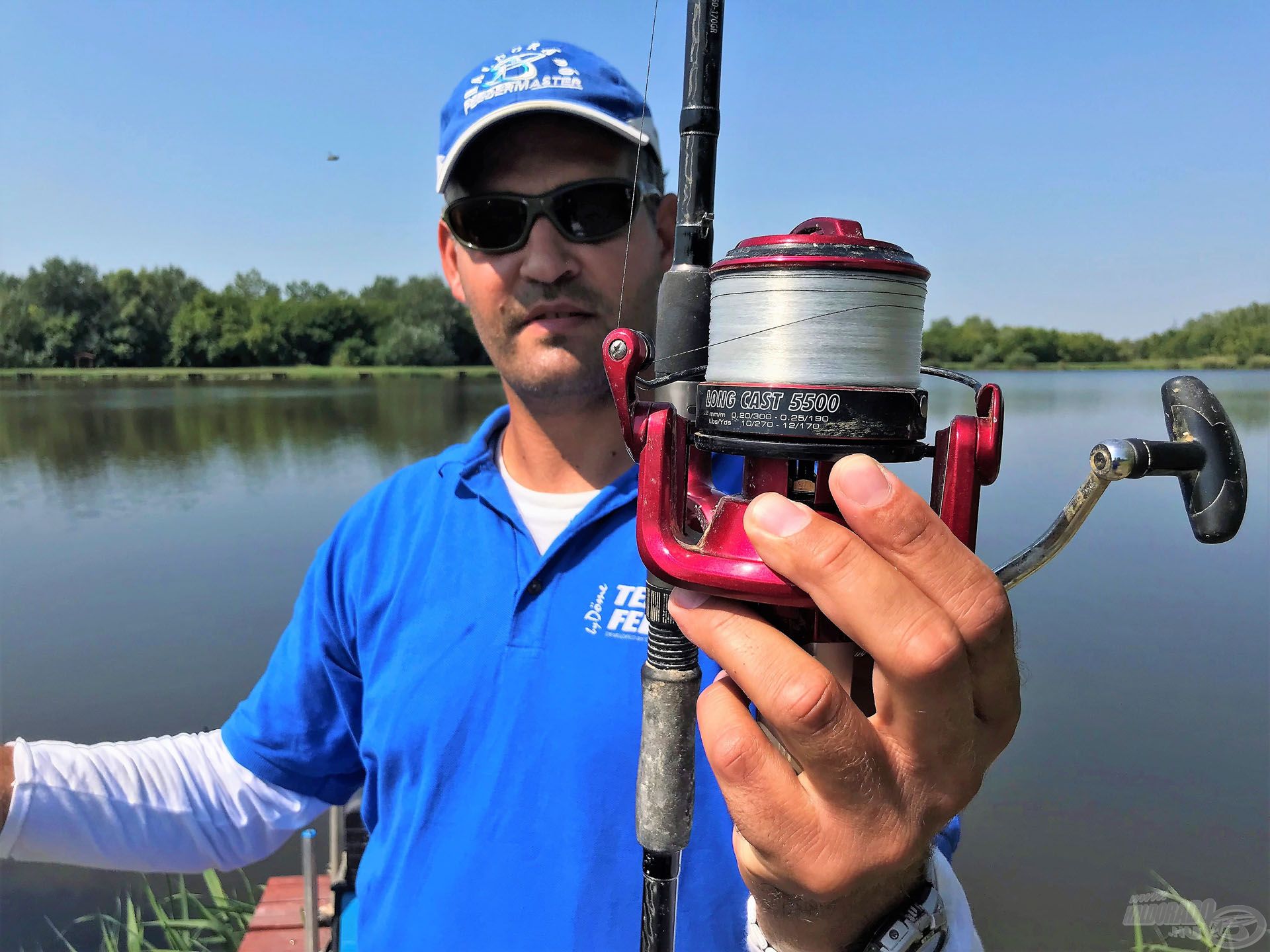 A By Döme TEAM FEEDER Long Cast 4500 és 5500 orsók megbízhatósága garancia volt arra, hogy szákba terelhessem a halaimat, míg a mérete, áttétele a gyorsaságot segítette