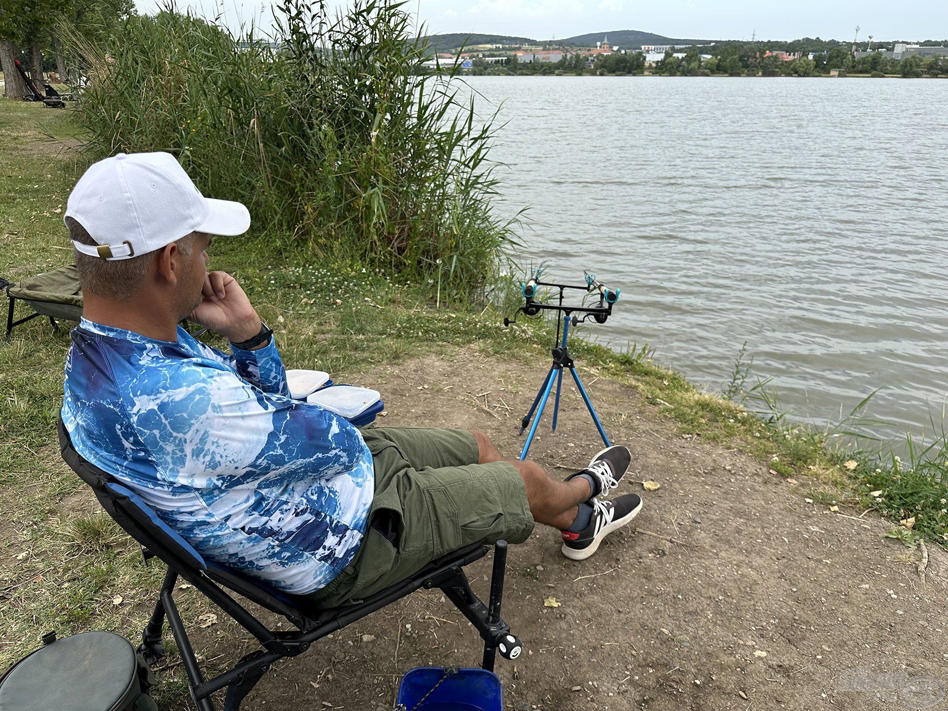 A hétköznapi ponty- és amurhorgászatok hatékony eszközei a Carp Figter feeder botok