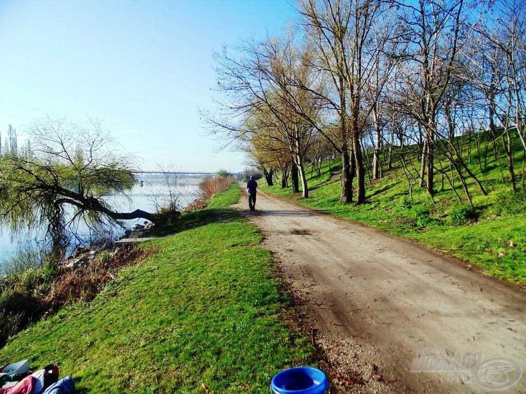 Baktatok a végszerelékemmel, jó messzire…