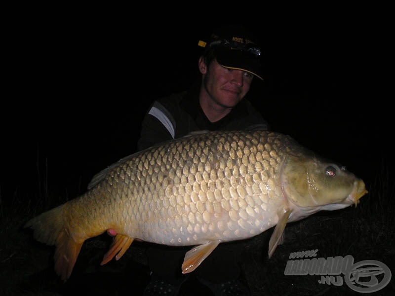 Az első éjszaka komolyabb hala 9,26 kg-mal