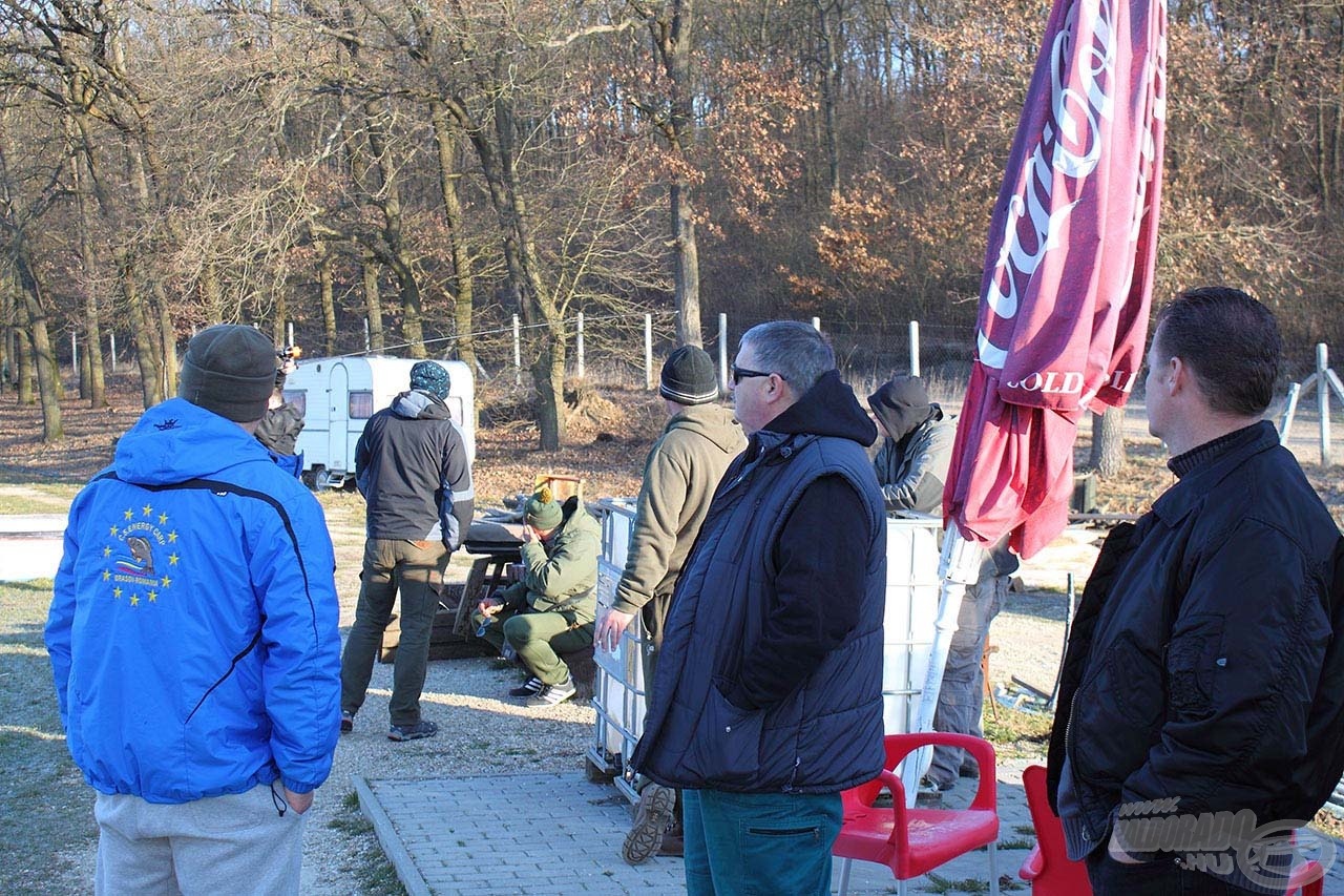 Sorban jönnek a versenyzők az ország minden tájáról, sőt Romániából is jött egy kis csapat