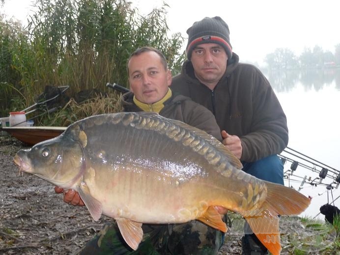 Carp Fishing Team