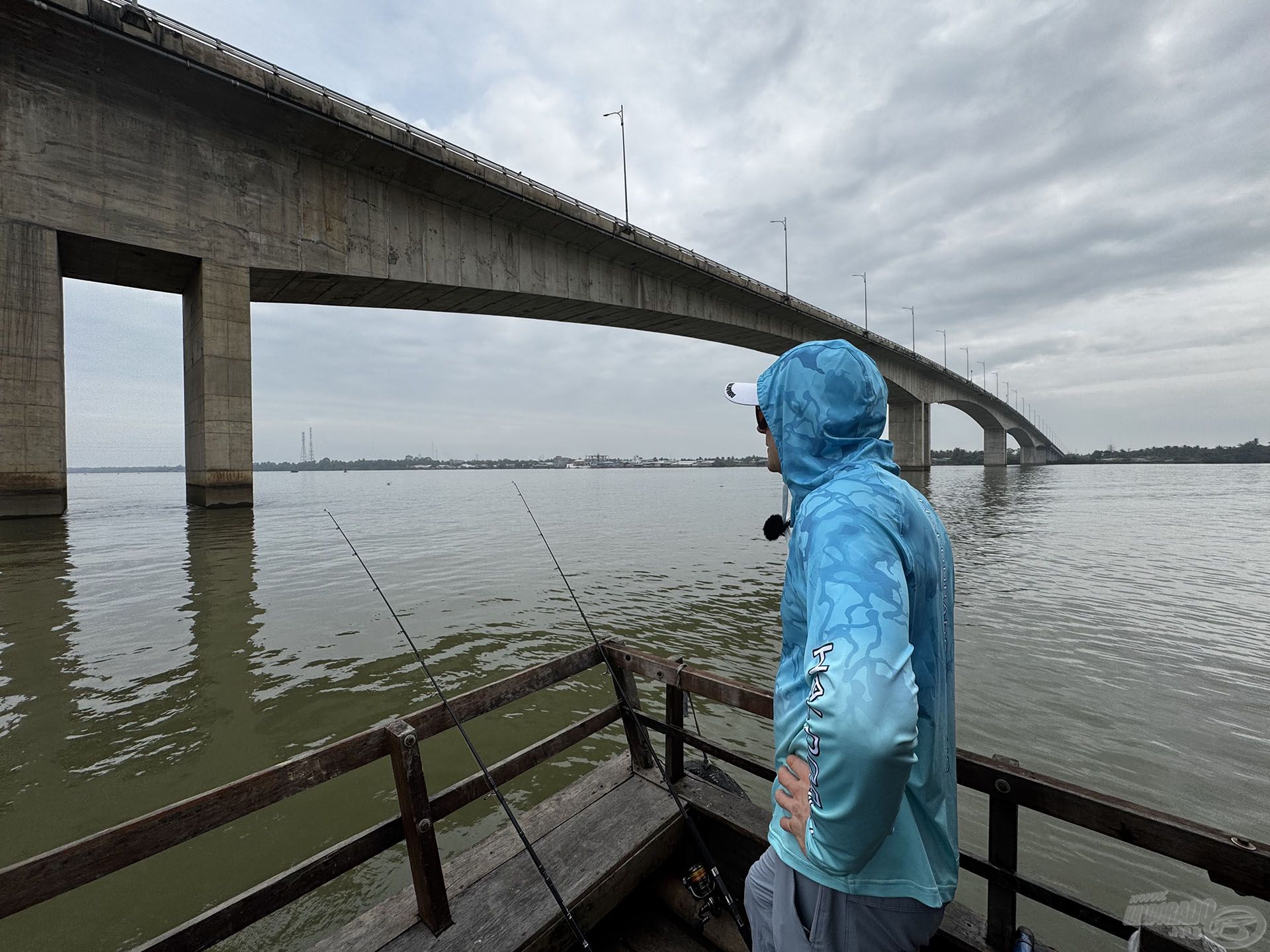 A Mekong folyó deltájában próbáltam elsőként horogra csalni Ázsia legnagyobb harcsáját, a Mekong Catfisht