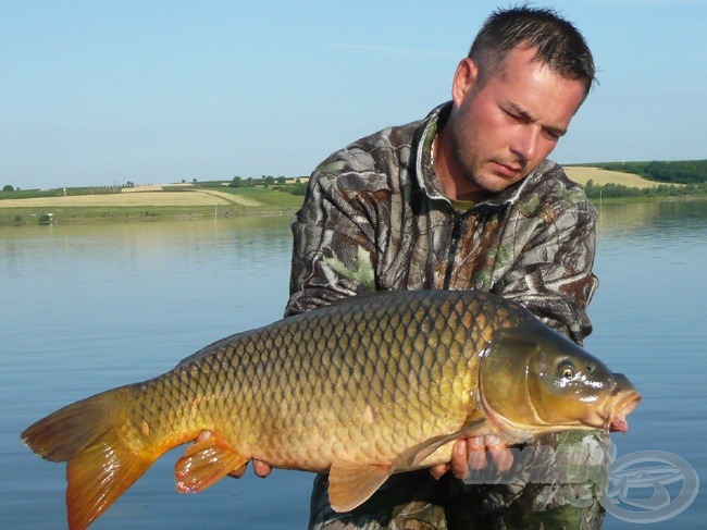 Pitrik Csaba a 8,7 kilogrammos zsákmánnyal