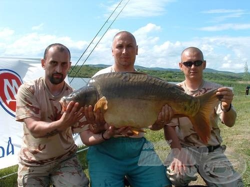A Mile Dragić Zrenjanin csapat a 2. forduló legnagyobb halával