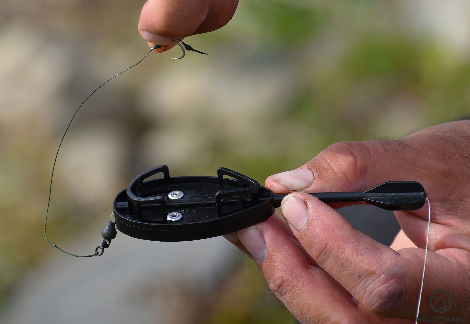 Horgászni az XL méretű Dart Pro 55 grammos kosarat használtam