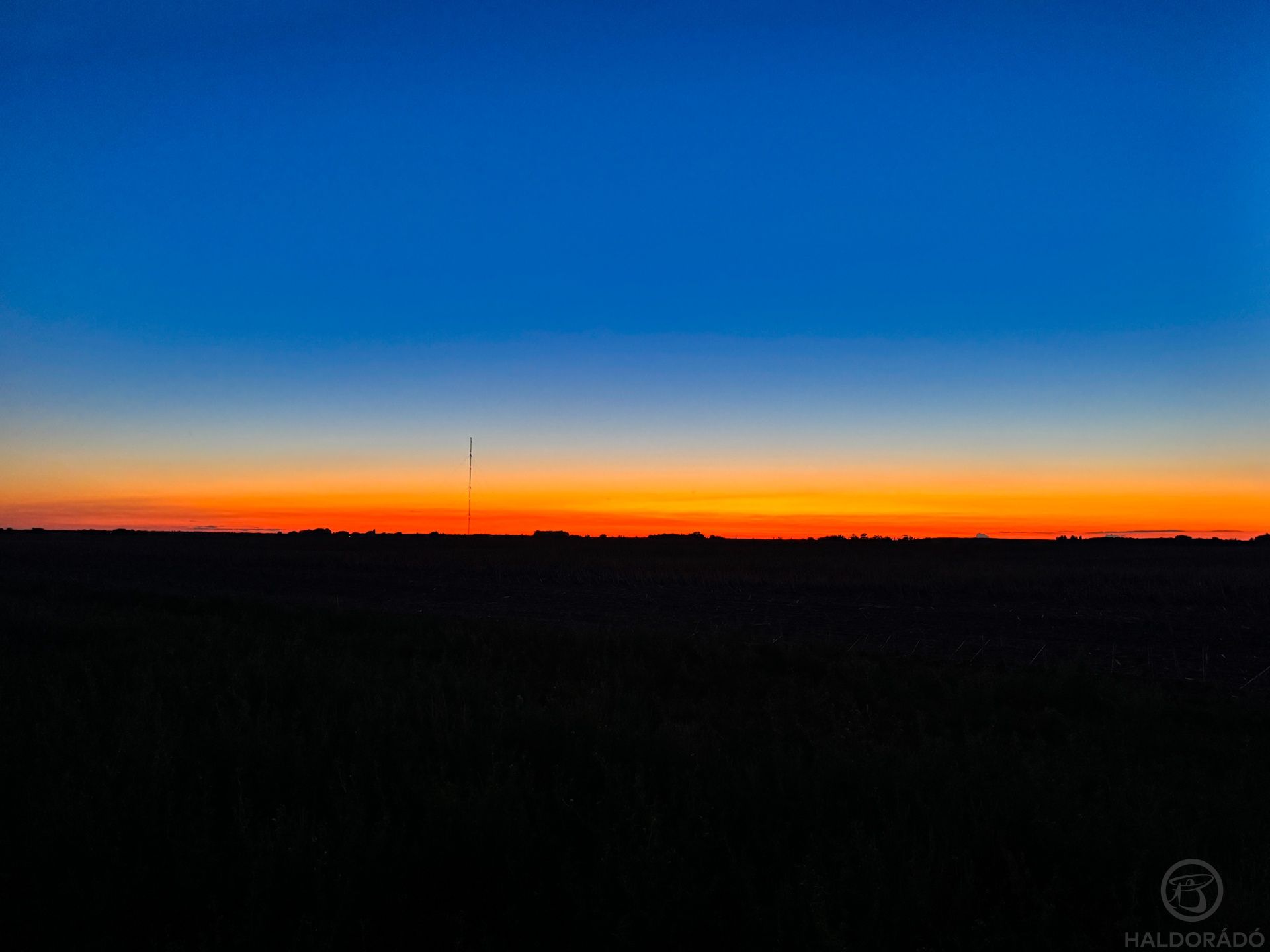 Ilyen szép színekkel búcsúzom most a csatornától