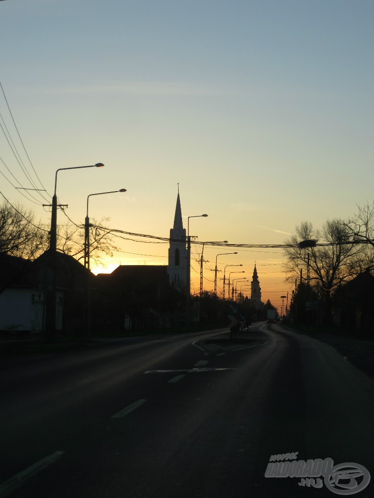 Szeretek reggel kijárni, autóból látni a napfelkeltét