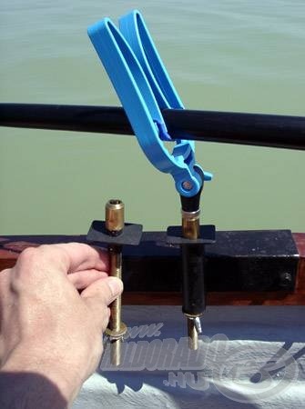 Az evezővilla-tartóhoz készített adapter ugyan saját csónakhoz készült, de bármilyen, hasonló berendezésű csónakhoz használható