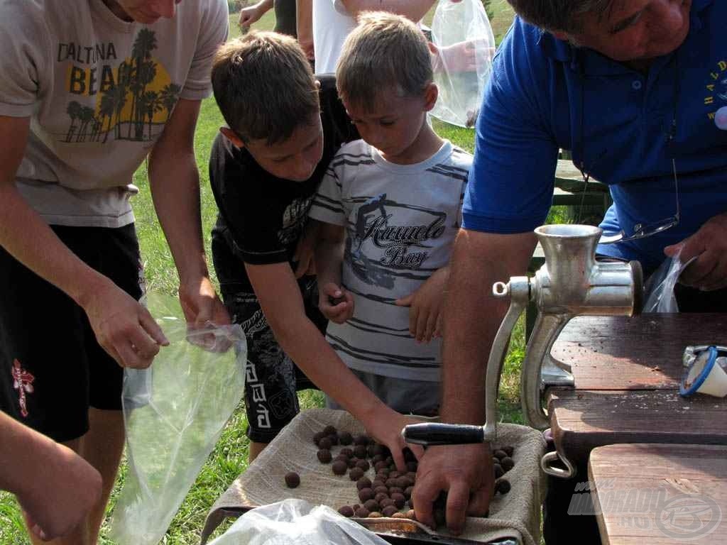 Mindenki megtalálta magának, érdeklődési körének megfelelő bemutatót…