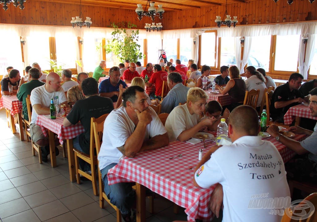 A verseny végén idén is finom ebéd várja a versenyzőket!