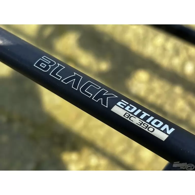 BLACK EDITION BC 390 3,5 Lbs távdobó nagypontyos horgászbot + Dobókesztyű ujj / 14