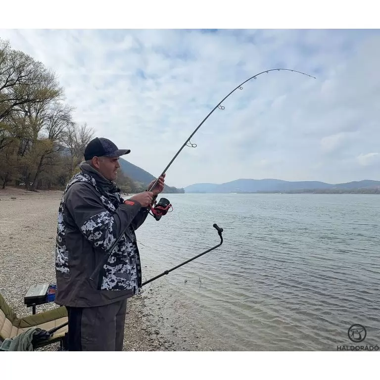 By Döme EXTREME 500 River Kaiwo Feeder 360EXH - brutál erős és rugalmas TOP folyóvízi feederbot / 12