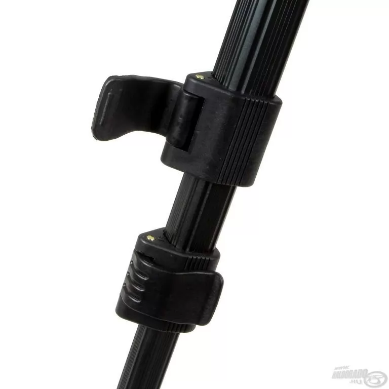 CARP ACADEMY Deluxe Rod Pod NEW / 7