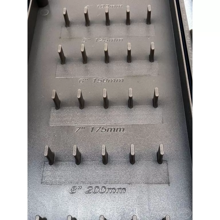 HALDORÁDÓ MF Rig Board Box - Long - Feeder előketartó doboz hosszú / 11