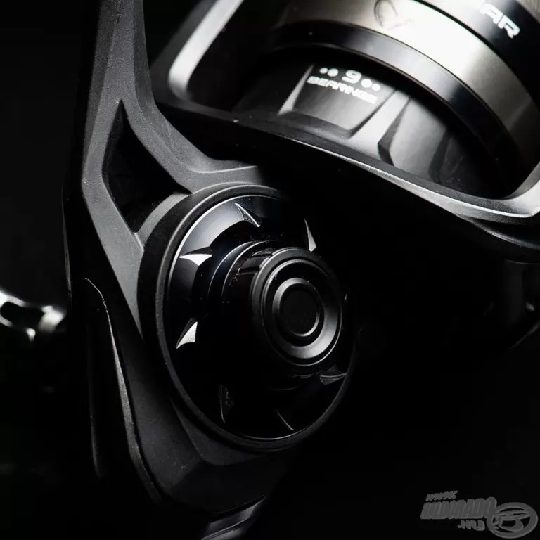 SAVAGE GEAR SGS8 10000 FD